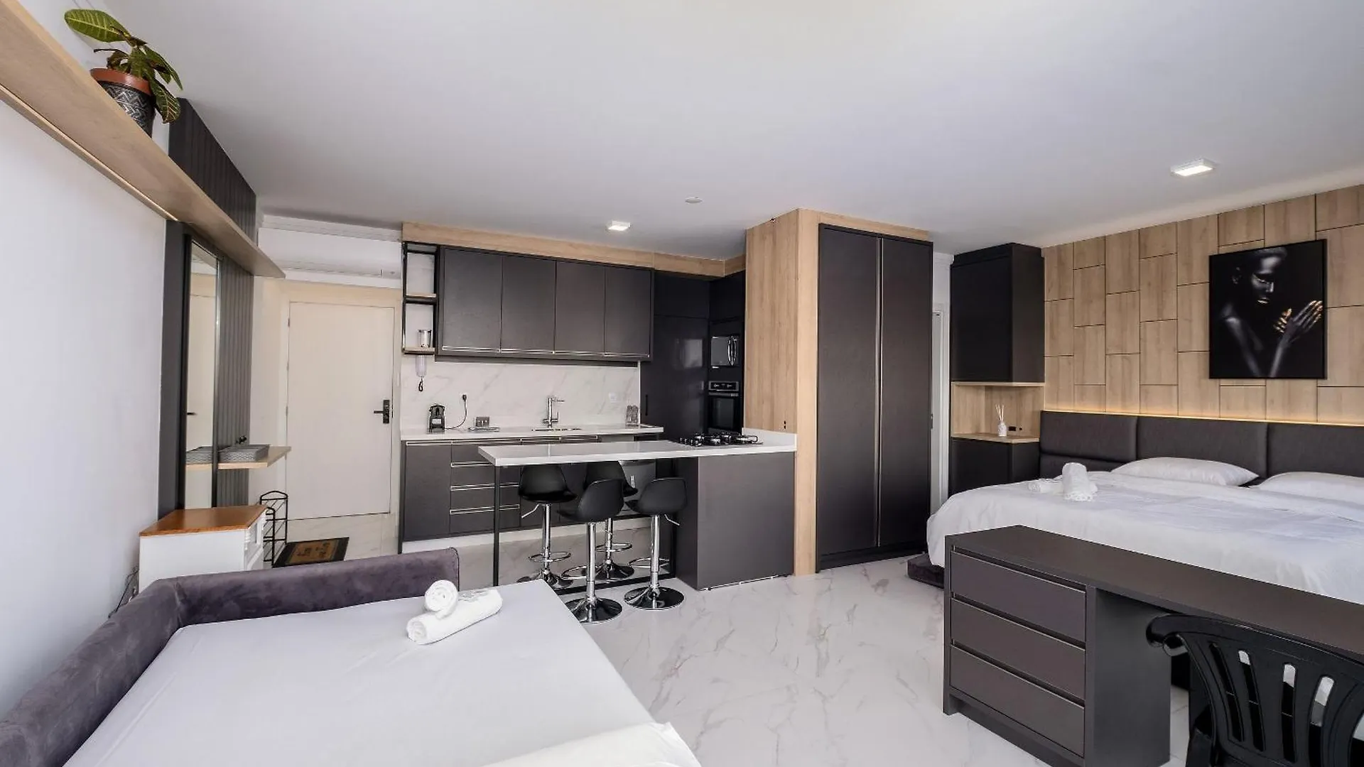 Studio Alto Padrao Pe Na Areia Em Floripa Irb205 Florianópolis Apartmán
