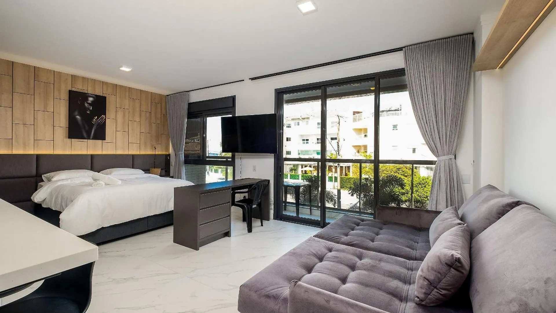 Apartment Studio Alto Padrao Pe Na Areia Em Floripa Irb205 Florianopolis